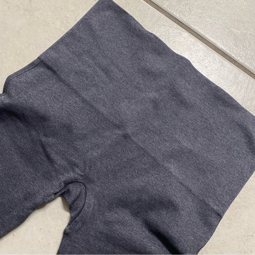 Spanx Womens Gray Wide Waist Soft Stretch Athleisure Workout Leggings Size XL - Picture 2 of 7